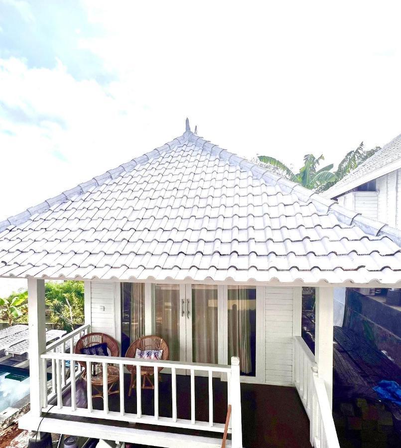 Mista Ceningan'S Beach Bungalows Previously The Kubu 221 Lembongan Buitenkant foto