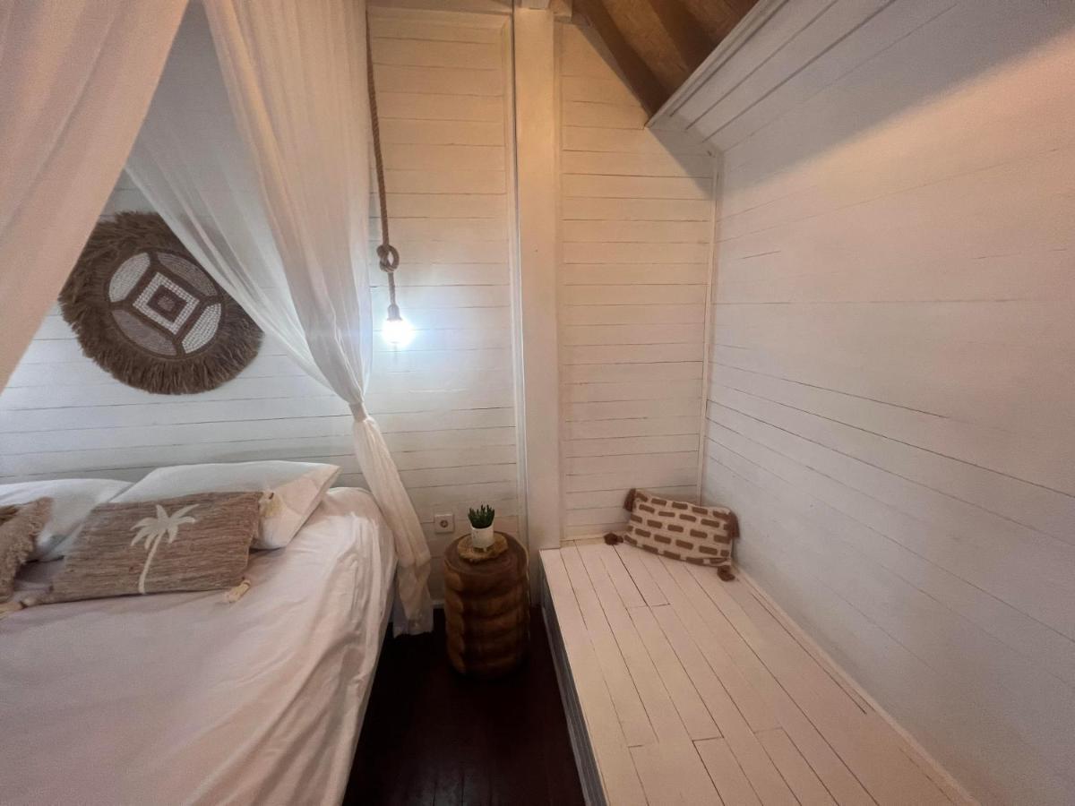 Mista Ceningan'S Beach Bungalows Previously The Kubu 221 Lembongan Buitenkant foto