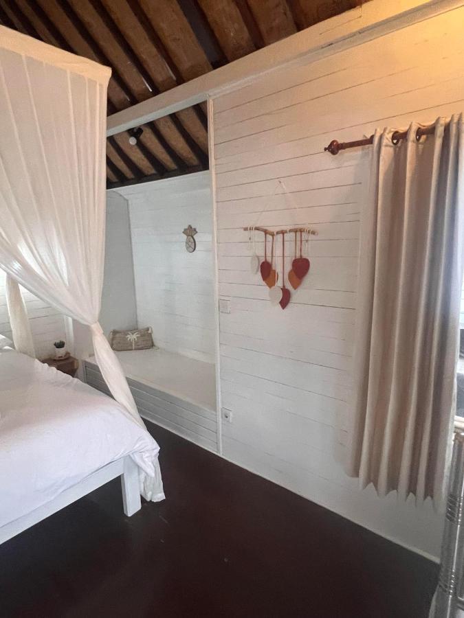 Mista Ceningan'S Beach Bungalows Previously The Kubu 221 Lembongan Buitenkant foto