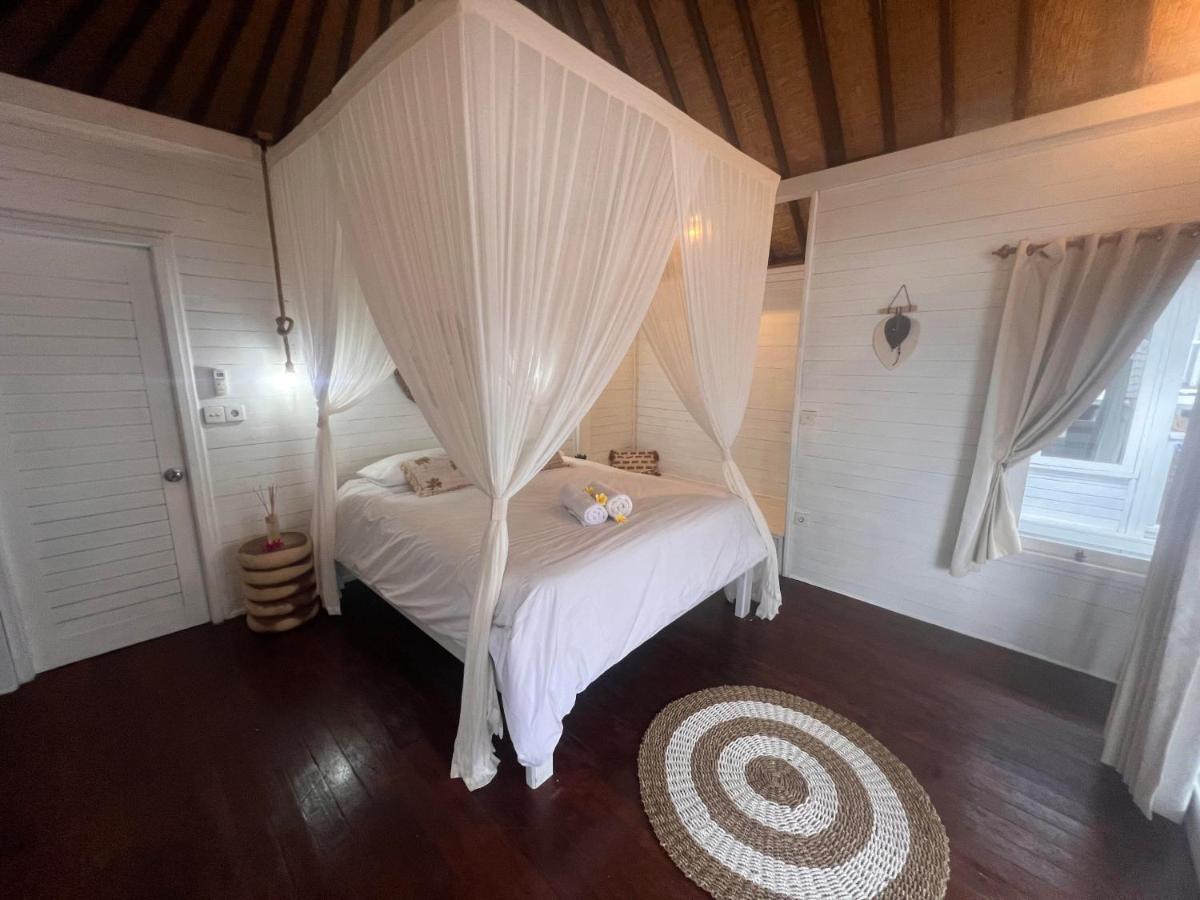 Mista Ceningan'S Beach Bungalows Previously The Kubu 221 Lembongan Buitenkant foto